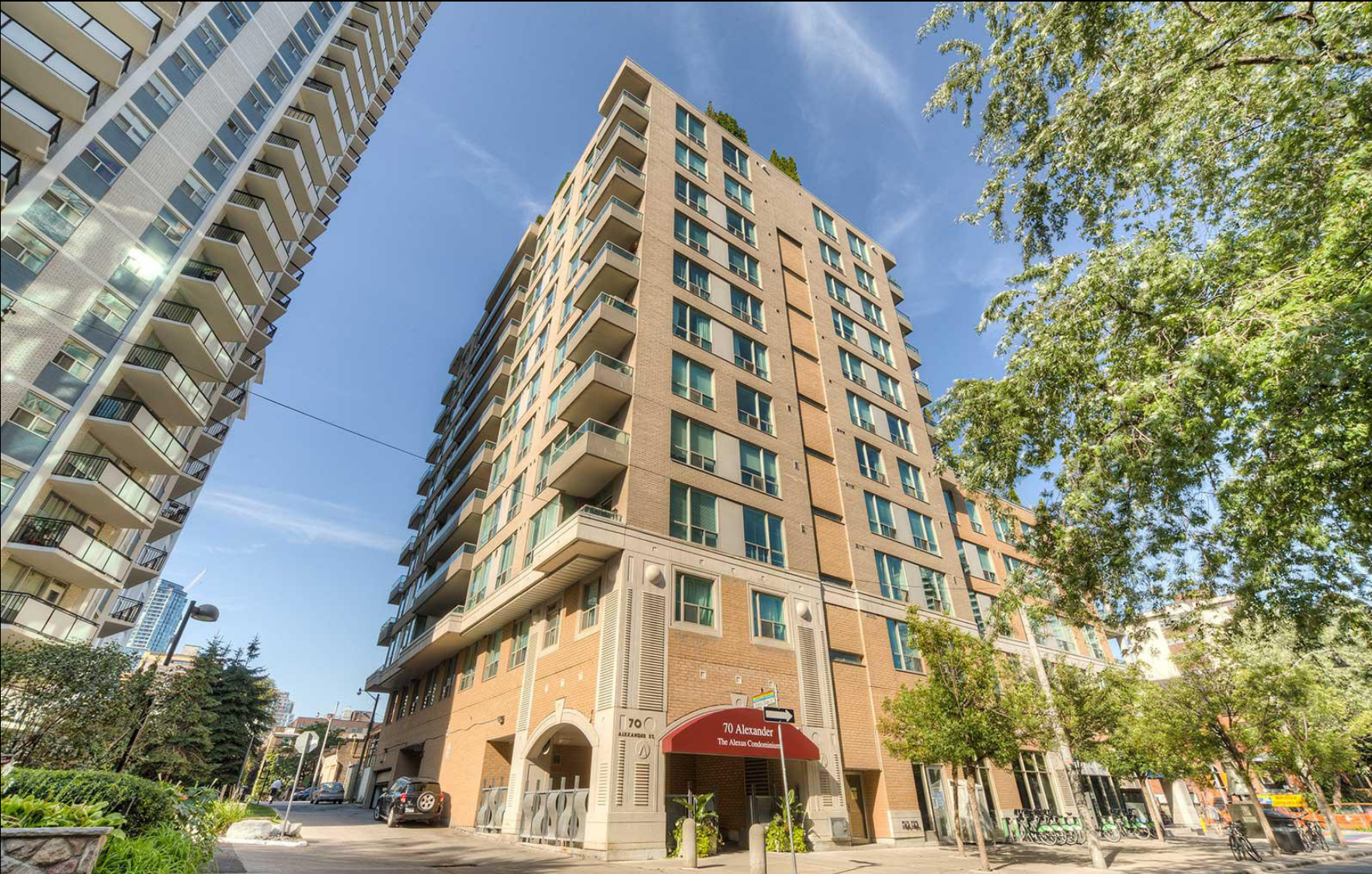 70 Alexander Street - 805