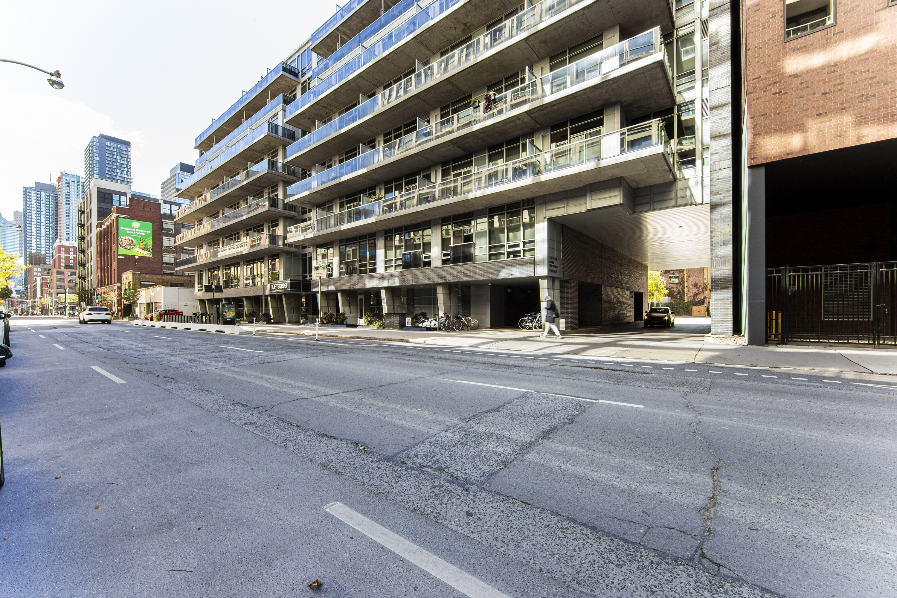 105 - 399 Adelaide Street West