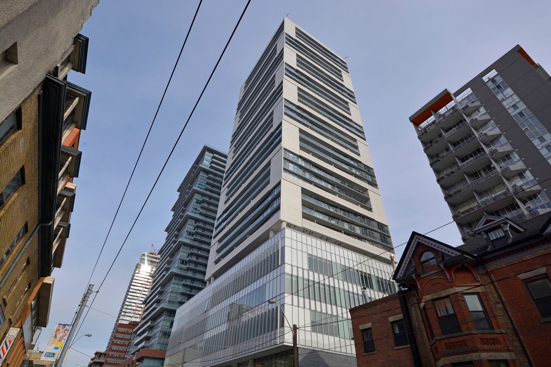 PH05 - 89 McGill Street
