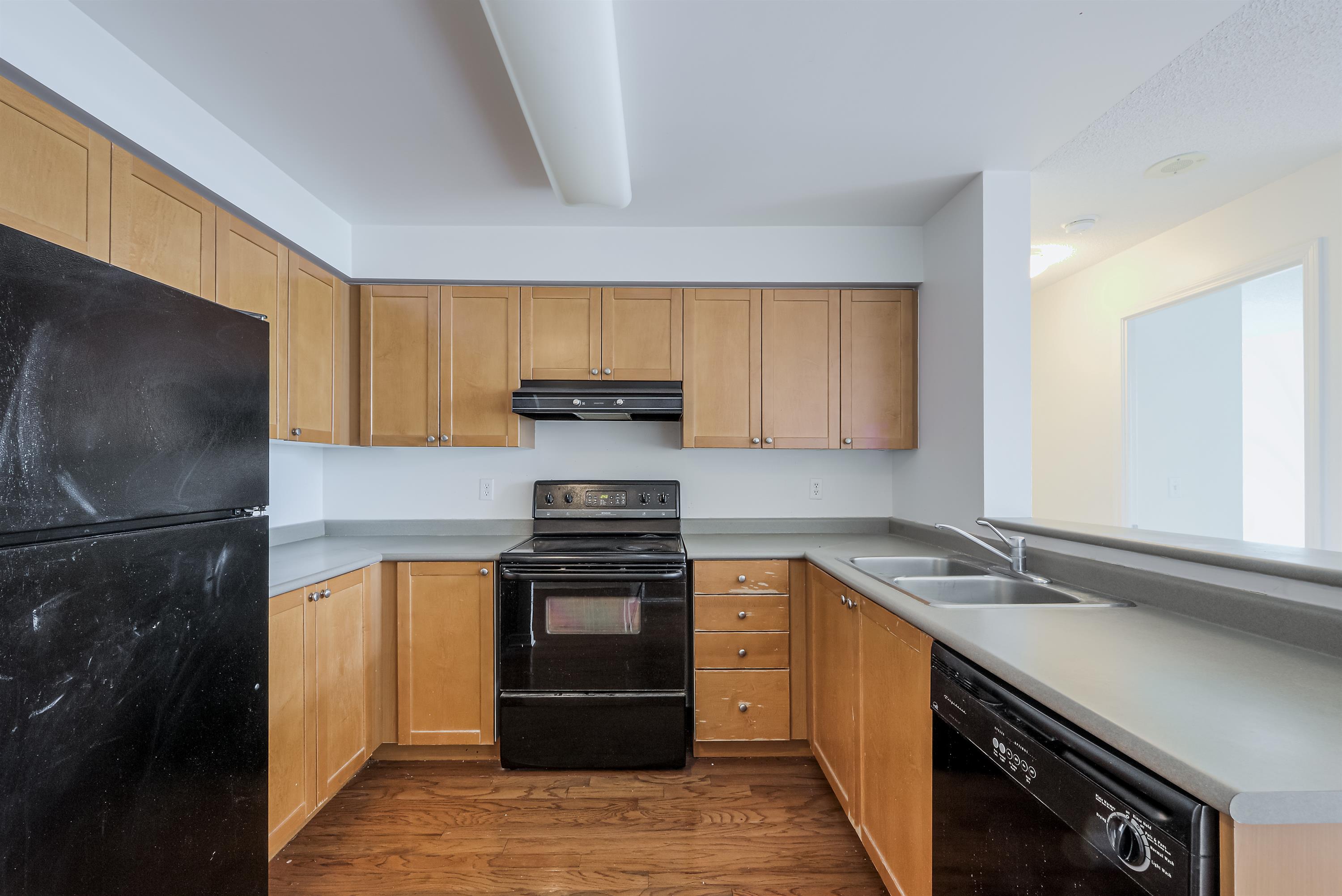 PH2 - 2545 Erin Centre Boulevard