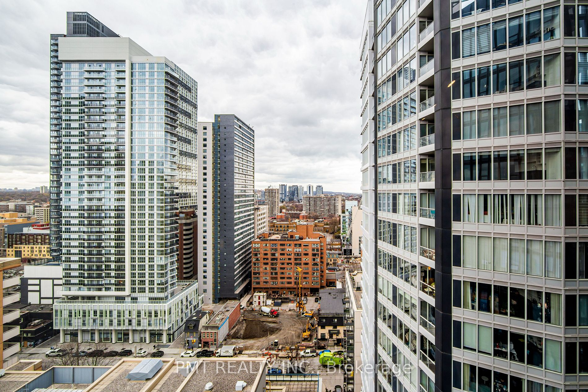 2311 - 60 Shuter Street