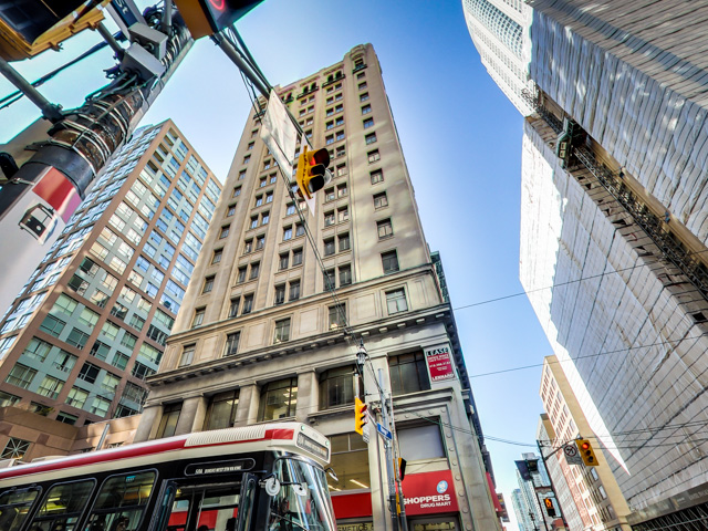 923 - 1 King Street West