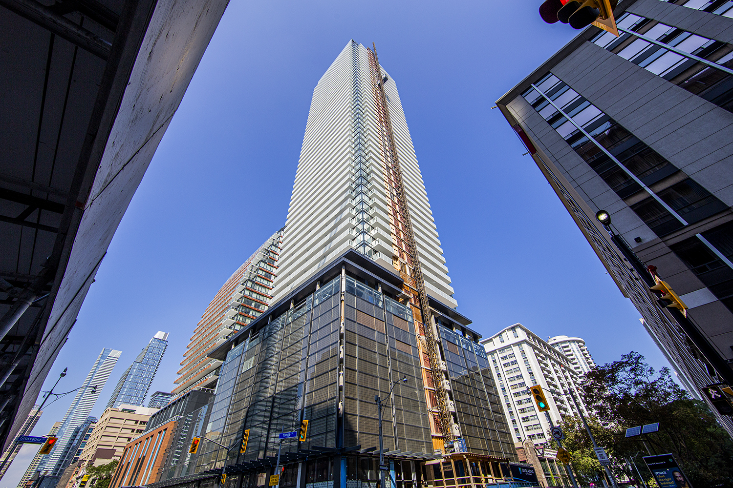 2901 - 501 Yonge Street