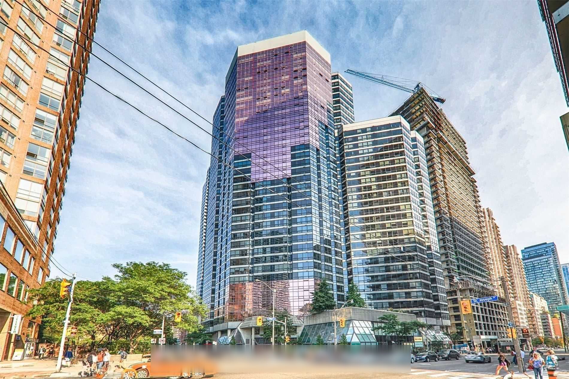 2017 - 1001 Bay Street