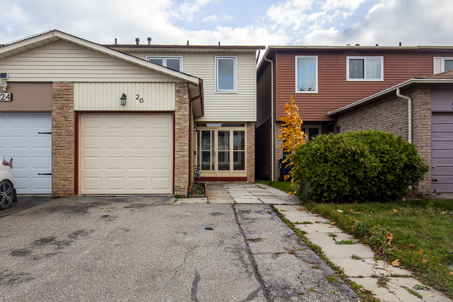 26 Granada Crescent
