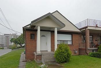 3 Venn Crescent - Lower