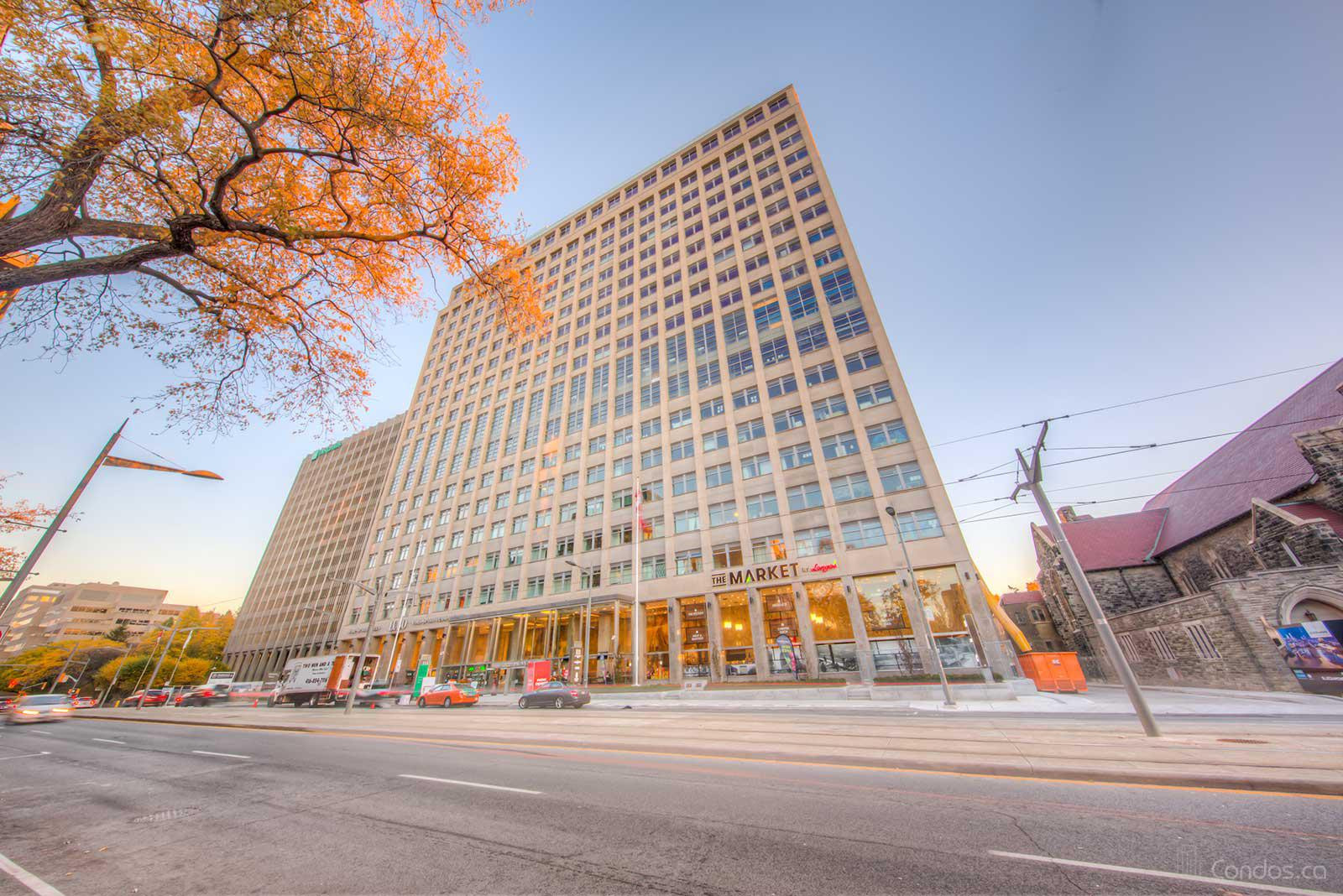 1525 - 111 St. Clair Avenue West