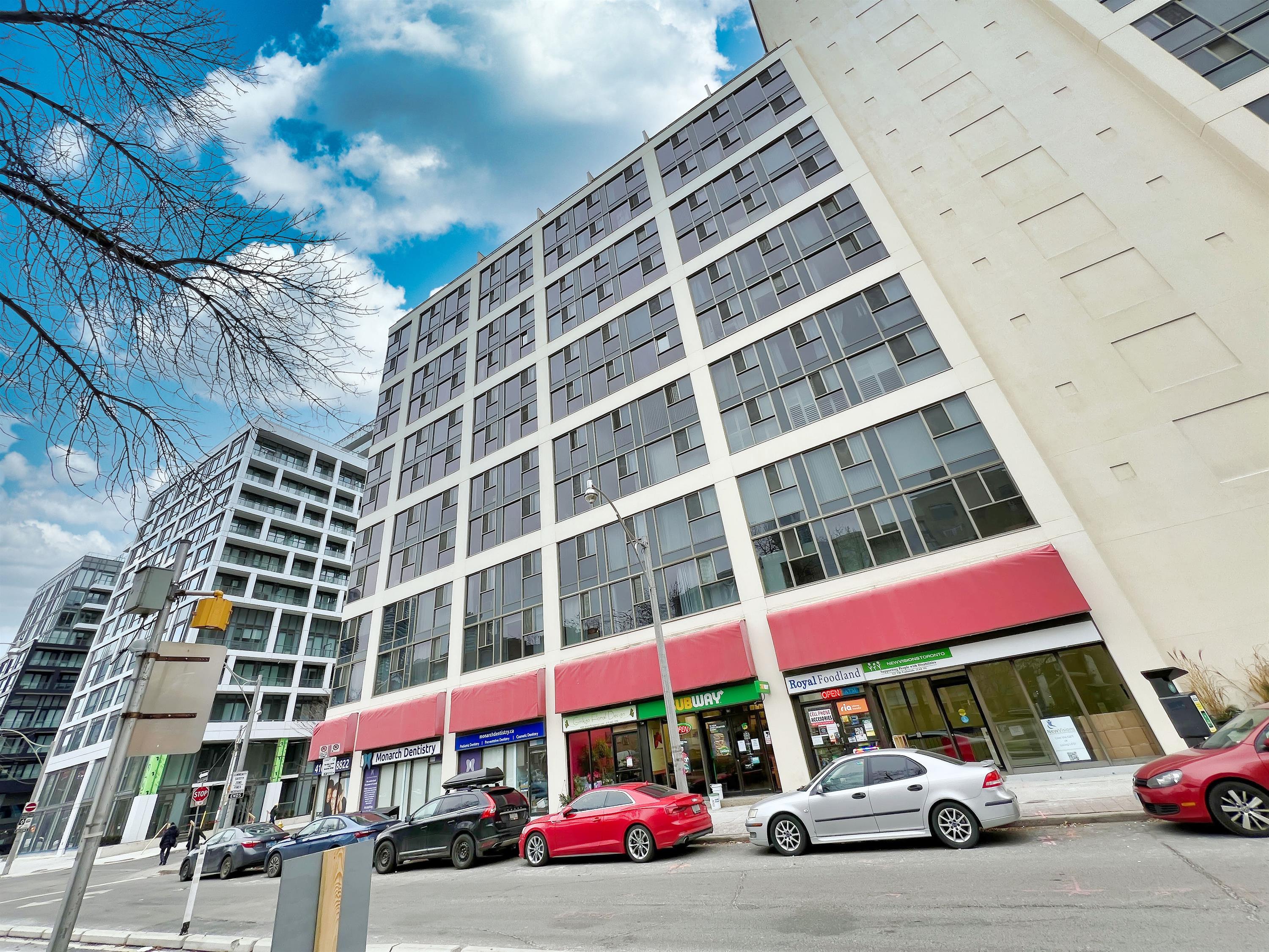 418 - 222 The Esplanade