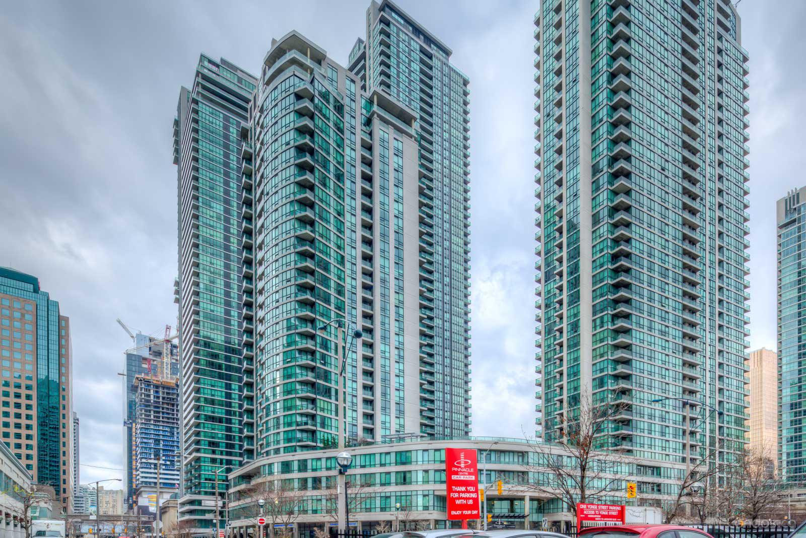 3904 - 16 Harbour Street